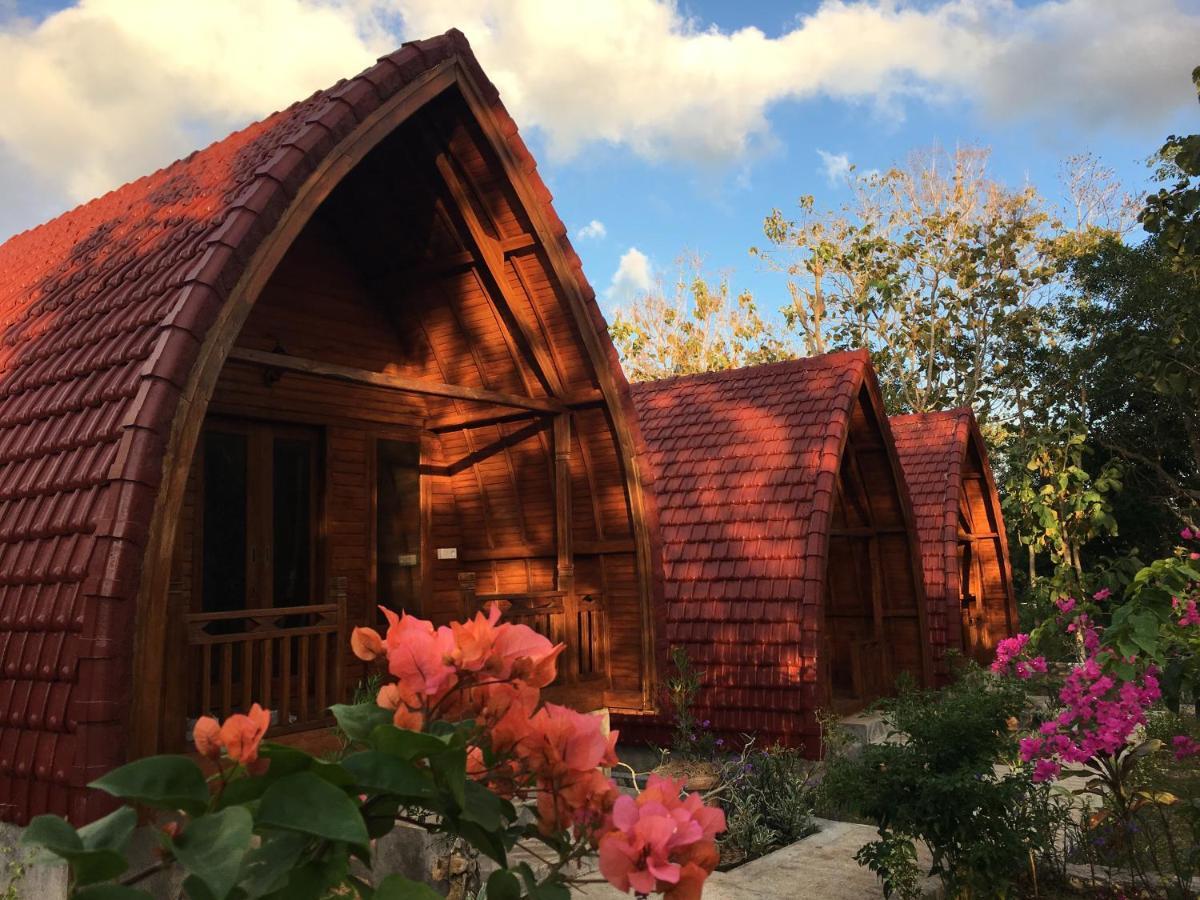 Bougainvillea Bungalow Batumadeg المظهر الخارجي الصورة
