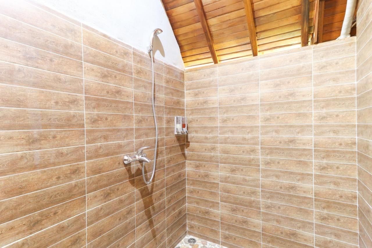Bougainvillea Bungalow Batumadeg المظهر الخارجي الصورة